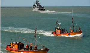 Hải quân Mỹ phát hiện vật thể lạ nơi tàu ngầm Agentina mất tích