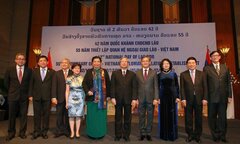 Lãnh đạo cấp cao Việt Nam dự kỷ niệm Quốc khánh Lào