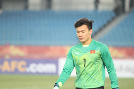 Điều khoản quyết định trong hợp đồng của Bùi Tiến Dũng với FLC Thanh Hoá