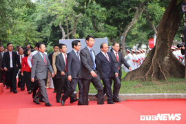 Thủ tướng: 'VinFast giúp Việt Nam vươn tầm quốc tế'