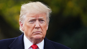 Tổng thống Trump chịu 'xuống nước' để mở cửa lại chính phủ?