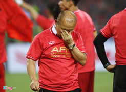 HLV Park Hang Seo: ‘Tuyển Việt Nam chỉ mạnh ở Đông Nam Á’