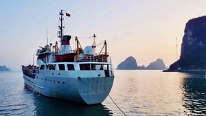 Từ Lũng Cú tới Bạch Long Vĩ: Chuyến tàu đêm đặc biệt