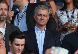 Mourinho bị cáo buộc quấy rối tình dục