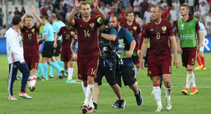 Tuyển Nga có thể bị đuổi khỏi Euro 2016 bất cứ lúc nào