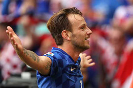 May mà Ivan Rakitic không ở Tây Ban Nha