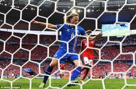 BLV phát cuồng khi Iceland ghi bàn phút 93