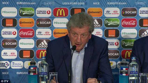 Thua sốc Iceland, HLV Roy Hodgson từ chức