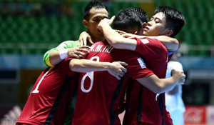 Truyền thông quốc tế ngả mũ trước chiến thắng gây sốc của Futsal Việt Nam