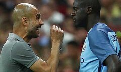 Guardiola trừng phạt Toure, Hart hệt như cách đuổi cổ Ibra, Ronaldinho