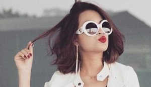 Hoàng Thùy Linh siêng năng tập luyện, kheo vòng eo sexy vạn người mê