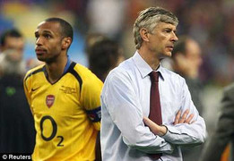 20 năm mối tình Wenger-Arsenal: Champions League hoa mộng vẫn chỉ là giấc mơ