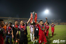 Thắng Hà Nội T&T, Than Quảng Ninh giành Cúp Quốc gia