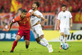 Tuyển Trung Quốc sắp cạn kiệt nhân tài