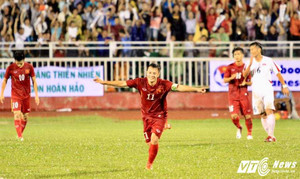 Tuyển Việt Nam thiếu Xuân Trường, Tuấn Anh: Cơm bình dân nhớ tiệc