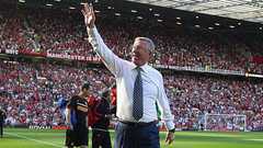 Nếu còn tại vị, Sir Alex sẽ làm gì để vực dậy Manchester United?