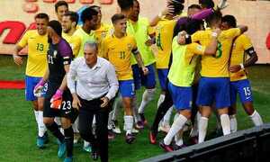 Messi 'vô dụng', Argentina thua đậm Brazil