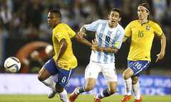 Trực tiếp vòng loại World Cup 2018: Brazil vs Argentina