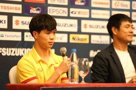 Xin hãy quên Công Phượng đi