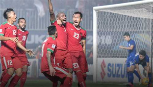 Truyền thông Thái Lan: Tuyển Thái Lan hoảng loạn, tự thua