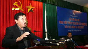 V-League 2017: Cầu thủ học lại luật, VFF kỷ luật 4 trọng tài