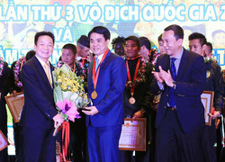 Hà Nội T&T đổi tên thành CLB bóng đá Hà Nội, nhận bàn giao sân Hàng Đẫy