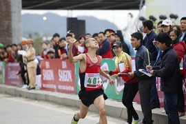 Xác định người chiến thắng đường đua marathon Giải báo Tiền phong 2017
