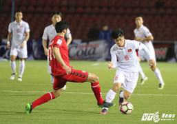 HLV Lê Thụy Hải: 'Tuyển Việt Nam tốt nhưng tôi vẫn chê Công Phượng'