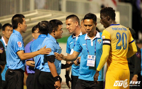 CLB FLC Thanh Hoá thề không ‘đi đêm’ với trọng tài để ép HAGL