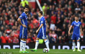 MU 2-0 Chelsea: Mourinho dùng vô chiêu thắng hữu chiêu