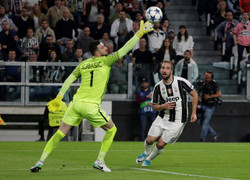 Sử dụng cách sau để xem trực tiếp trên Youtube qua kênh BT Sport.