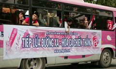 Thách thức án phạt, CĐV Hải Phòng vượt gần 2.000 km đến Cần Thơ