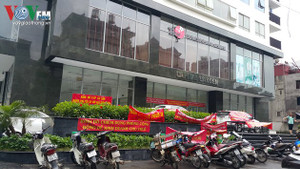 Cư dân chung cư Capital Garden phản đối dữ dội cách tính tiền điện của chủ đầu tư