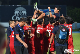 U15 Việt Nam vô địch Đông Nam Á: VFF quyết không để 'trẻ ngoan, già hư'