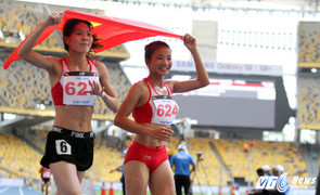 Nén đau giành HCB SEA Games, VĐV Việt Nam khóc nức nở