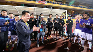 Nếu bầu Hiển nghỉ bóng đá, chuyện gì sẽ xảy ra?