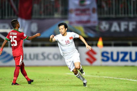 Văn Quyết đứng thứ 3 ở giải thưởng 'Cầu thủ hay nhất Đông Nam Á'