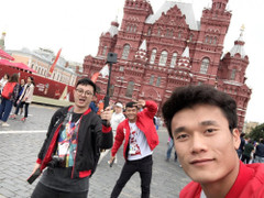 Thủ môn Bùi Tiến Dũng sang Nga trao giải 'Cầu thủ xuất sắc nhất trận bán kết World Cup 2018'