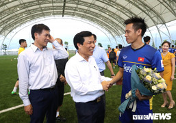 Bộ trưởng Nguyễn Ngọc Thiện: Olympic Việt Nam hãy gác lại hào quang U23 châu Á