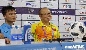 HLV Park Hang Seo quyết hạ 'Ferguson Hàn Quốc', đưa Olympic Việt Nam vào chung kết