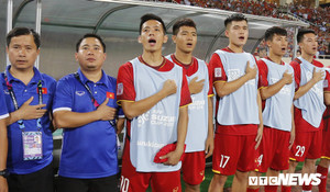 Văn Quyết tịt ngòi ở AFF Cup 2018: Chờ kỳ tích kiểu Công Vinh