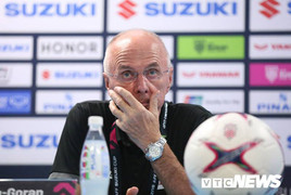 Thua tâm phục khẩu phục, HLV Eriksson khen tuyển Việt Nam hay nhất AFF Cup 2018