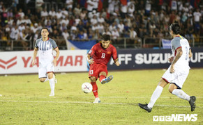 Trực tiếp Philippines vs Việt Nam: Phan Văn Đức ghi bàn, Việt Nam 2-1 Philippines