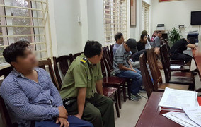 Bắt 1 nhân viên bảo vệ VFF phe vé Việt Nam vs Philippines ở sân Mỹ Đình