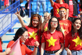 Asian Cup 2019 thắng lớn qua mạng xã hội