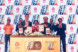 V-League 2019: Tiền để làm gì và làm gì để có tiền