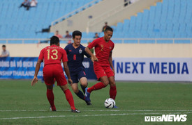 Đồng đội Xuân Trường thay nhau lập công, U23 Thái Lan vùi dập U23 Indonesia