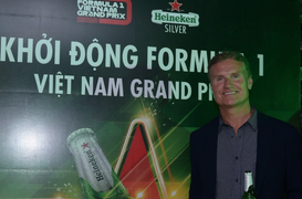 'Khởi động F1 Việt Nam Grand Prix': David Coulthard sẽ trình diễn cùng đội đua Aston Martin Red Bull