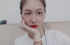 Nữ sinh Trung Quốc đỡ 8 nhát dao cứu bạn