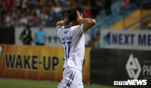 HLV HAGL không tiến cử bất cứ cầu thủ nào lên tuyển Việt Nam